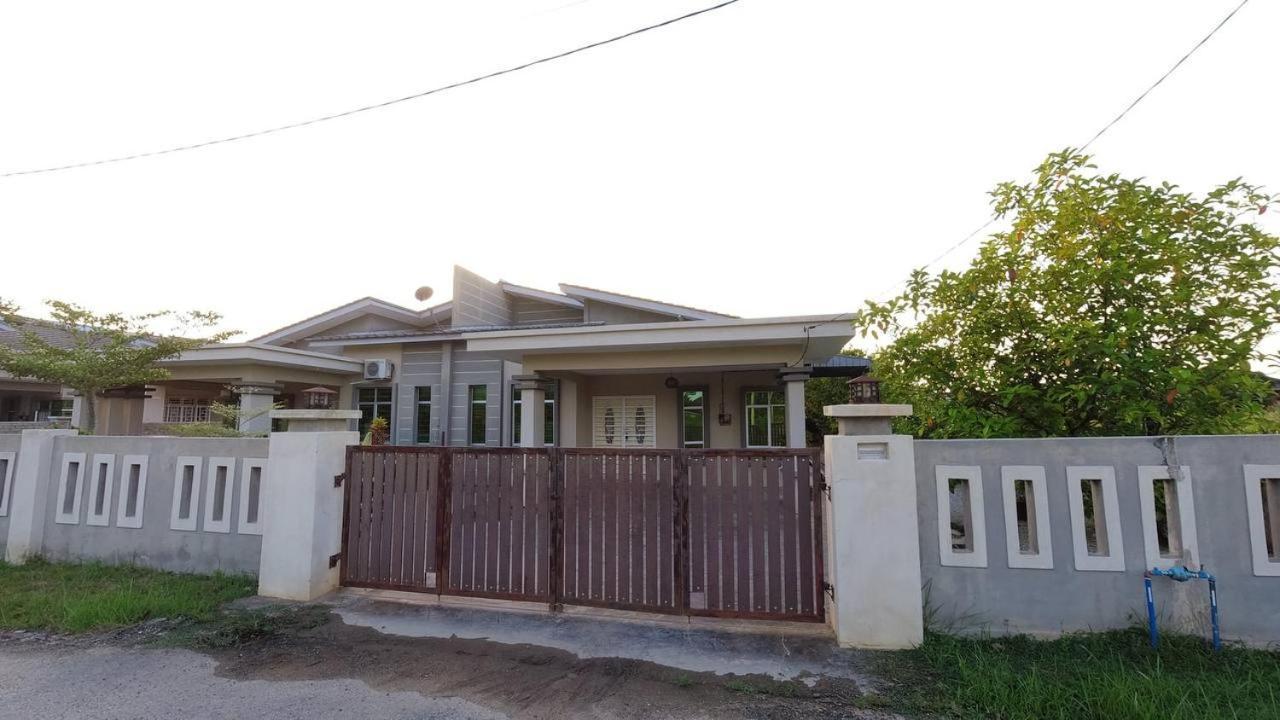 Auni Homestay Kuala Terengganu Exteriér fotografie